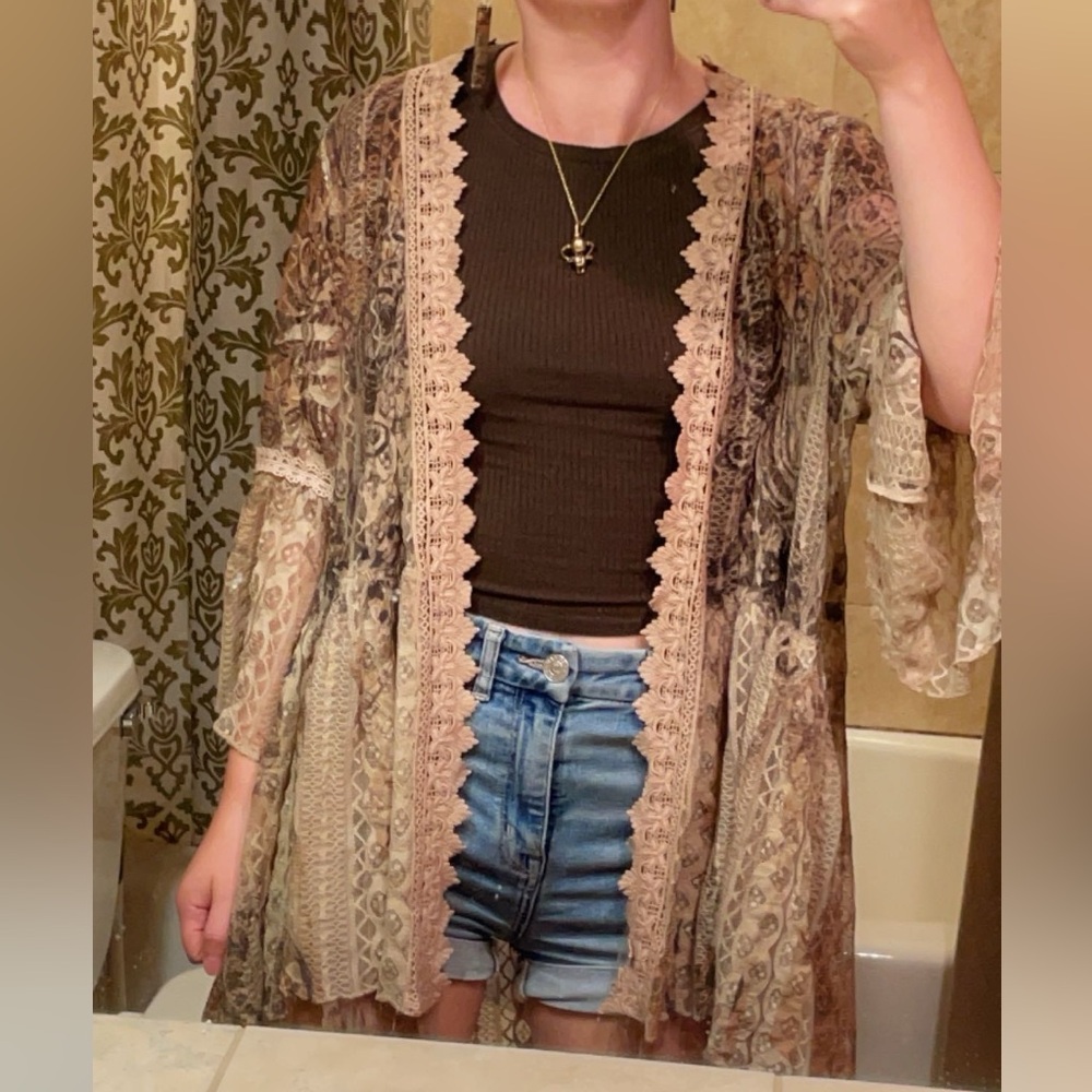 Elegant Lace Trim Women Cover - Cream and Brown
